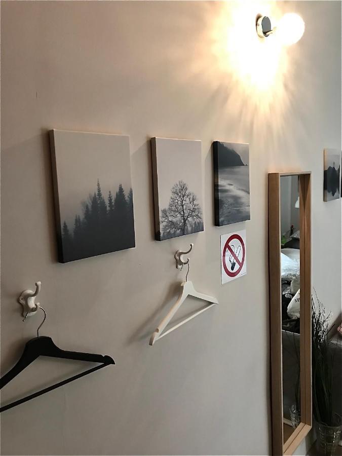 זיילונה גאורה Apartament Starowka מראה חיצוני תמונה