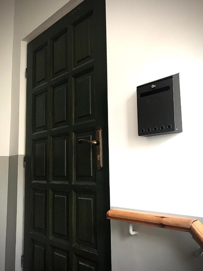 זיילונה גאורה Apartament Starowka מראה חיצוני תמונה